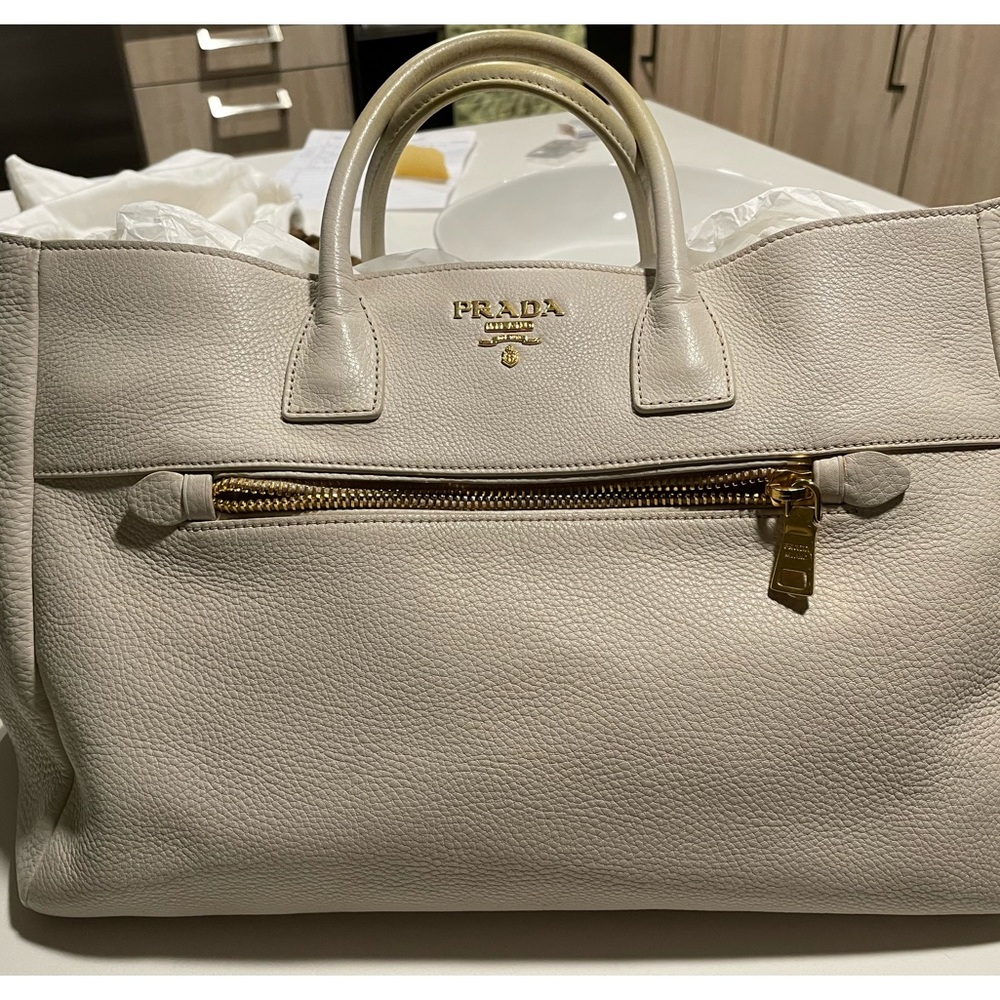Prada Vitello Diano